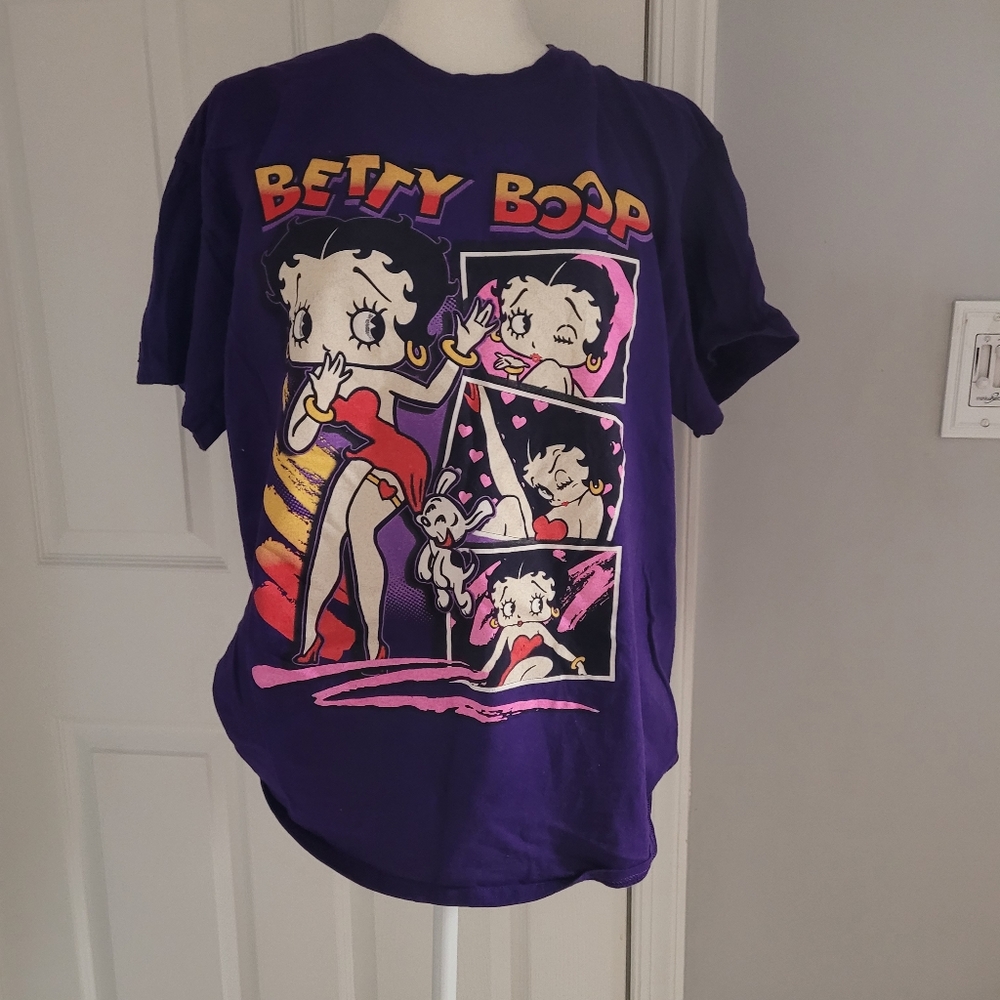 Betty bop graphic tee